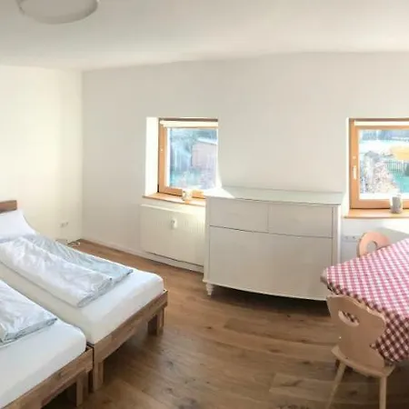 Semesterbostad Toms Eisenberg (Bavaria)